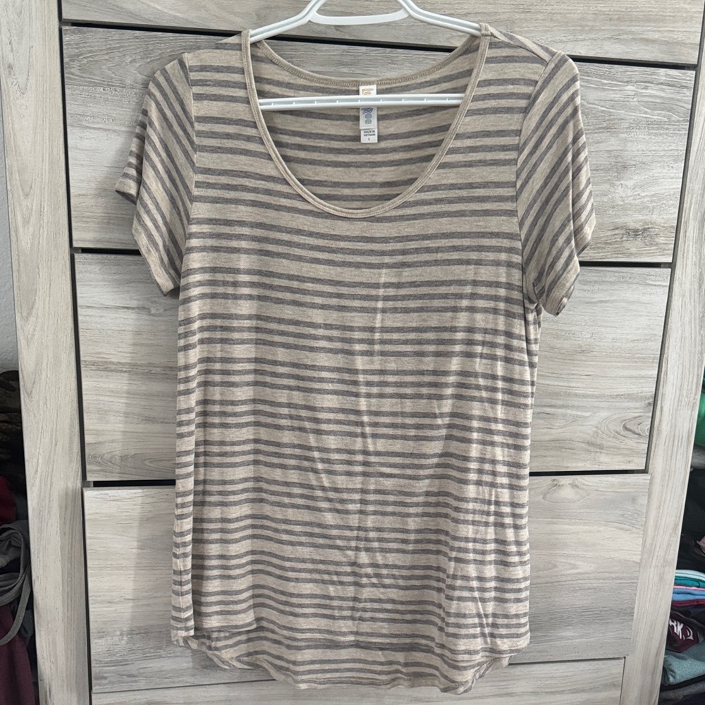 LuLaRoe Beige and Gray Striped Classic T